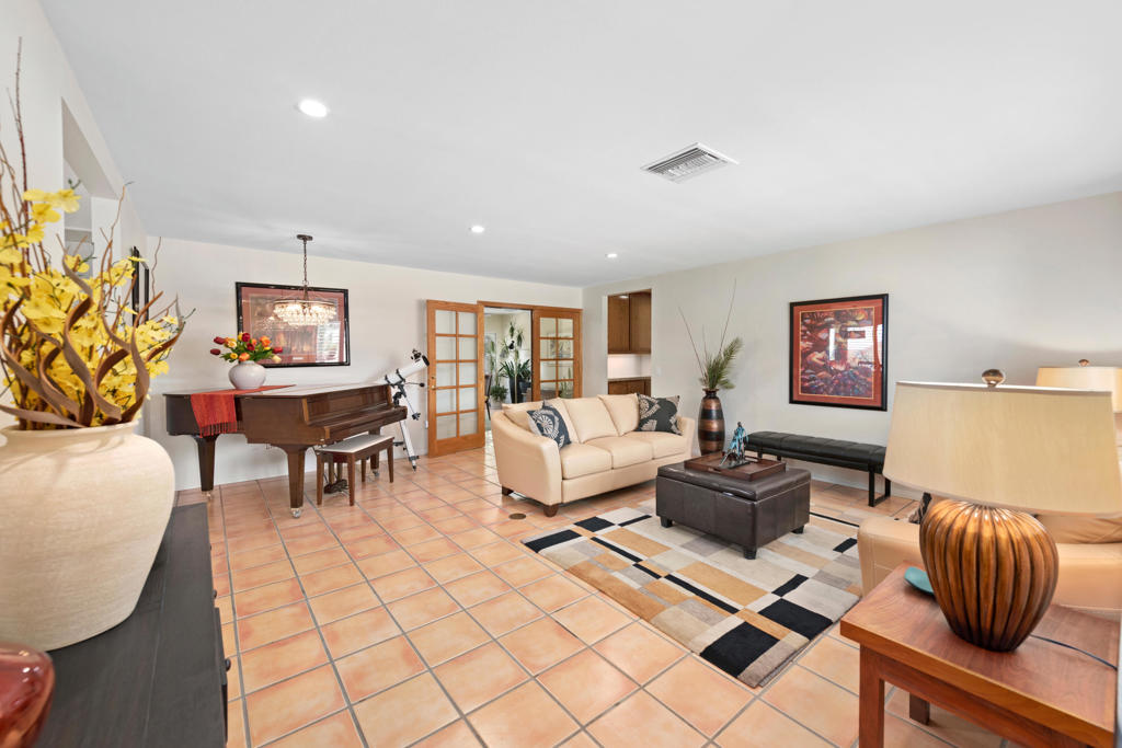 MLS #219137889DA image #6