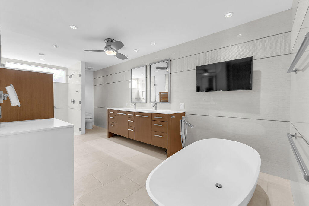 MLS #219137903DA image #21