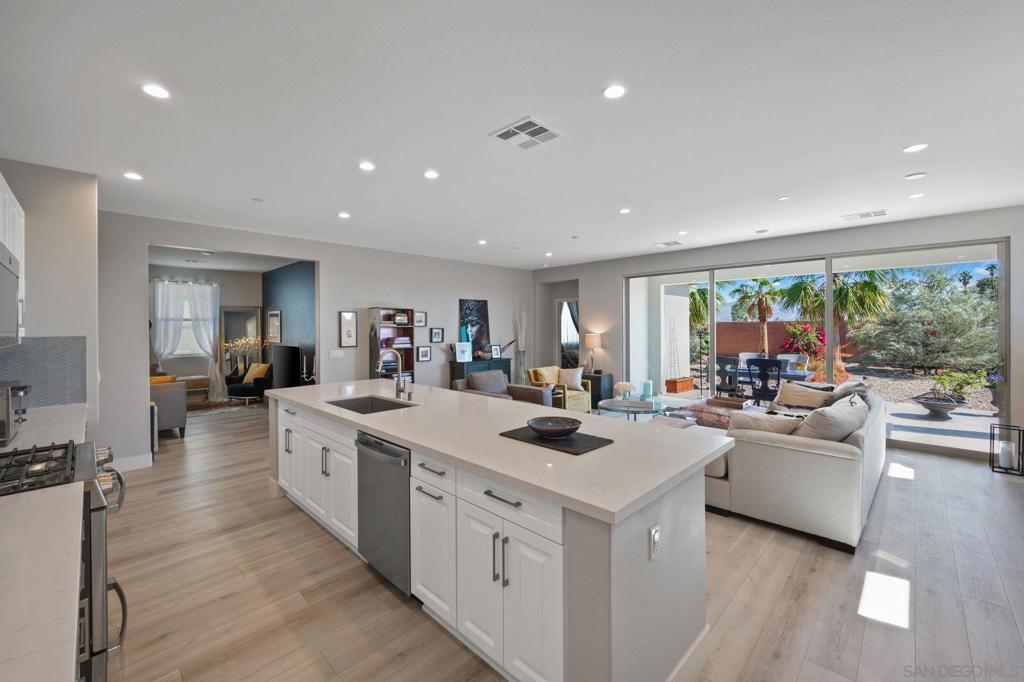 MLS #240021972SD image #14