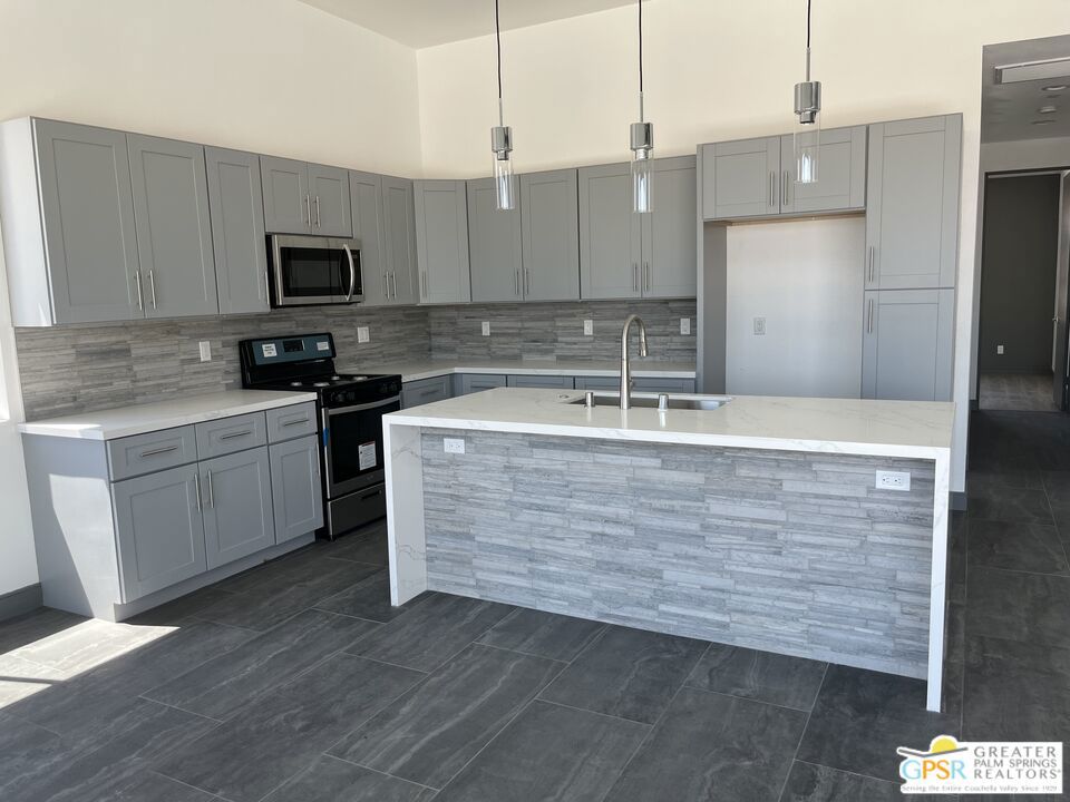 MLS #24372925 image #3