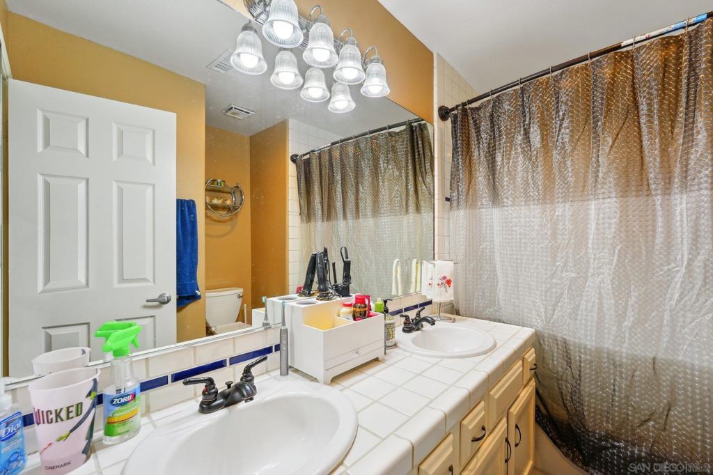 MLS #250019494SD image #17