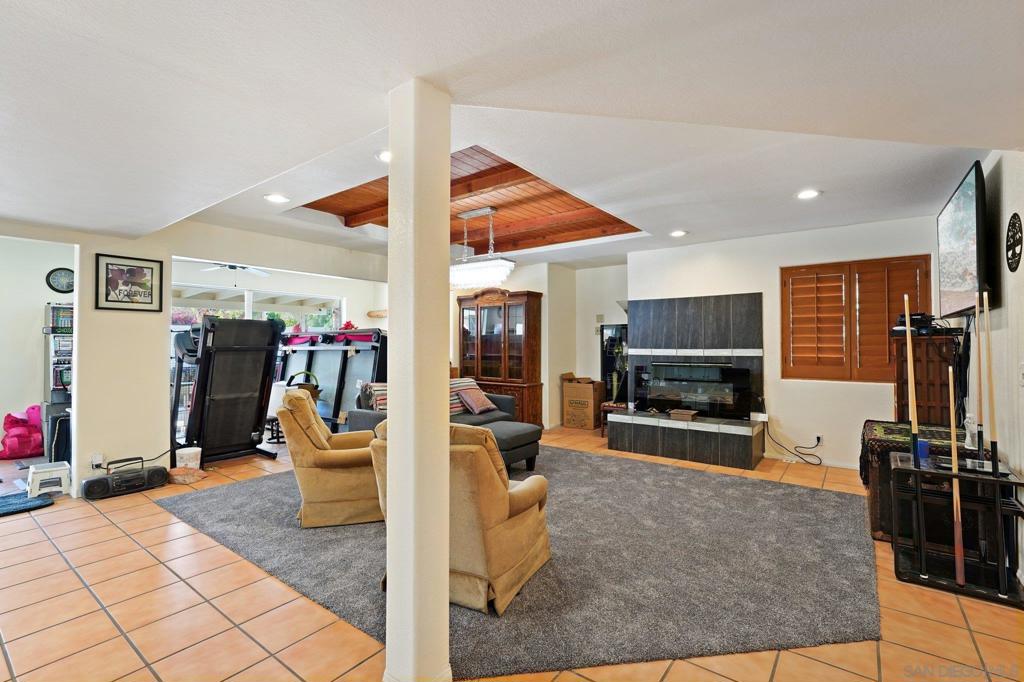 MLS #250019494SD image #32