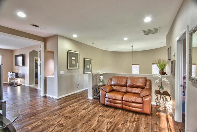 MLS #250035111SD image #25