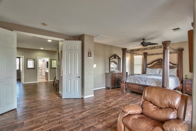 MLS #250035111SD image #27