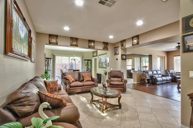 MLS #250035111SD image #7