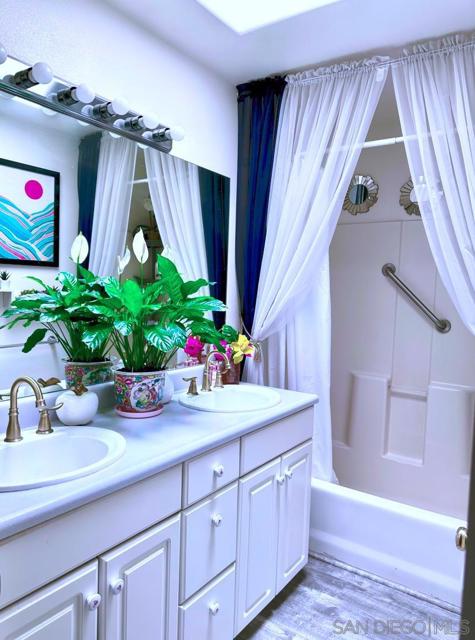 MLS #250035297SD image #21