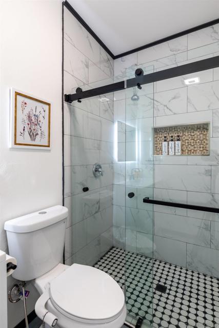 MLS #250039581SD image #24