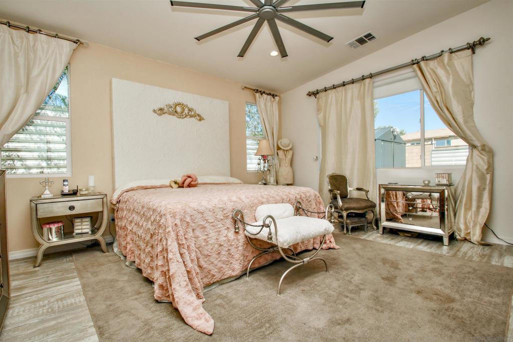 MLS #250040251SD image #22