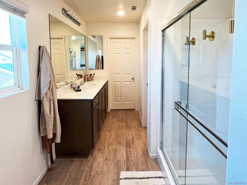 MLS #250040315SD image #16