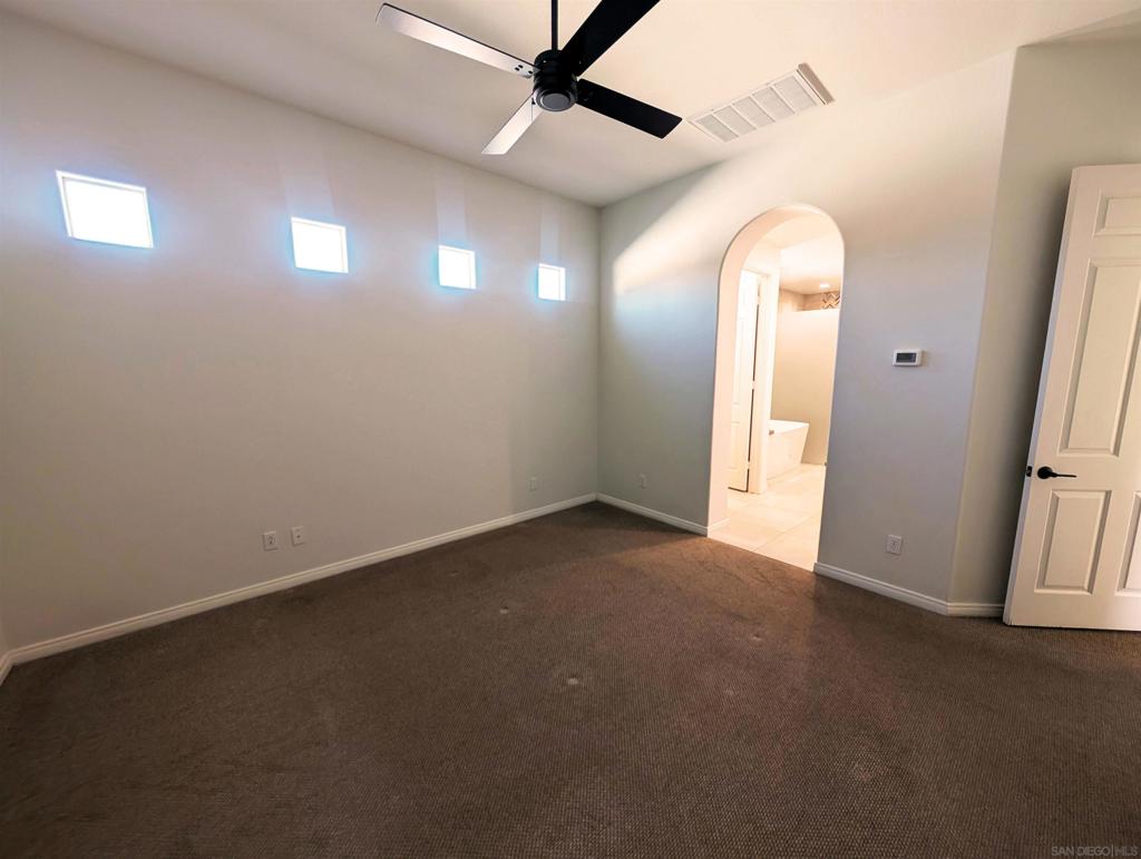 MLS #250040472SD image #20