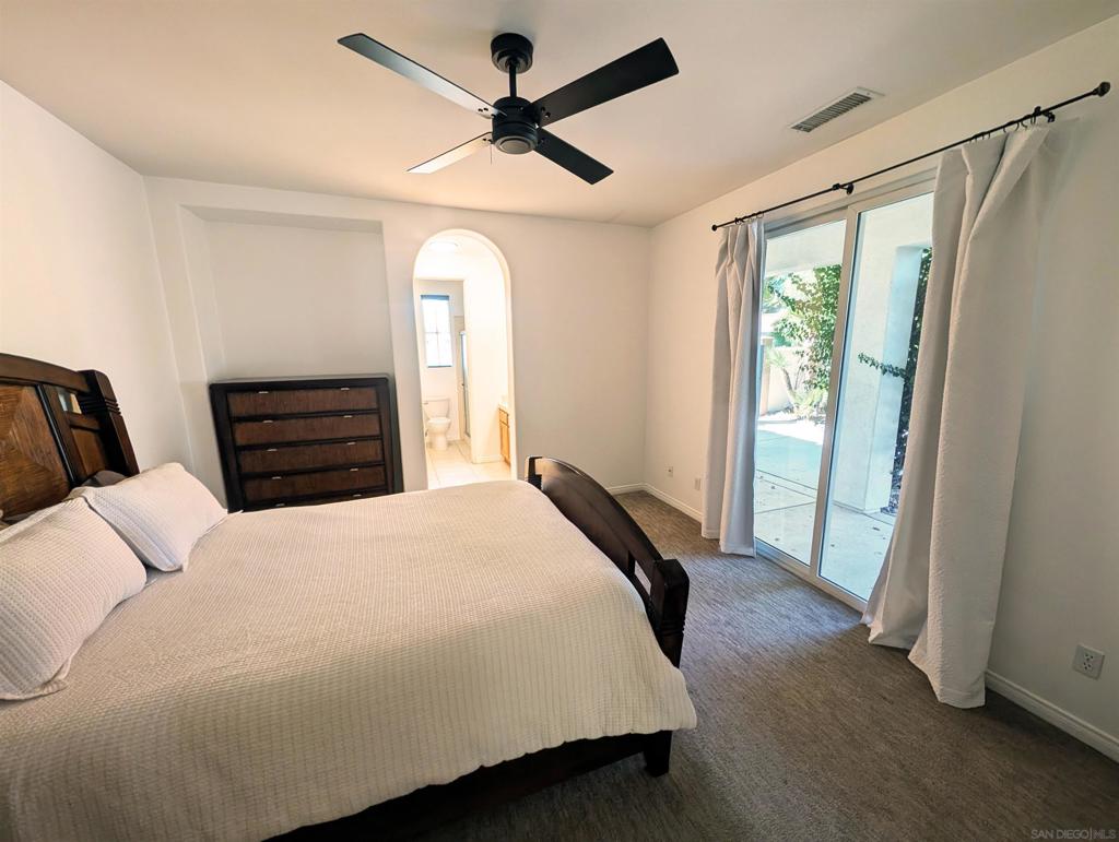 MLS #250040472SD image #31