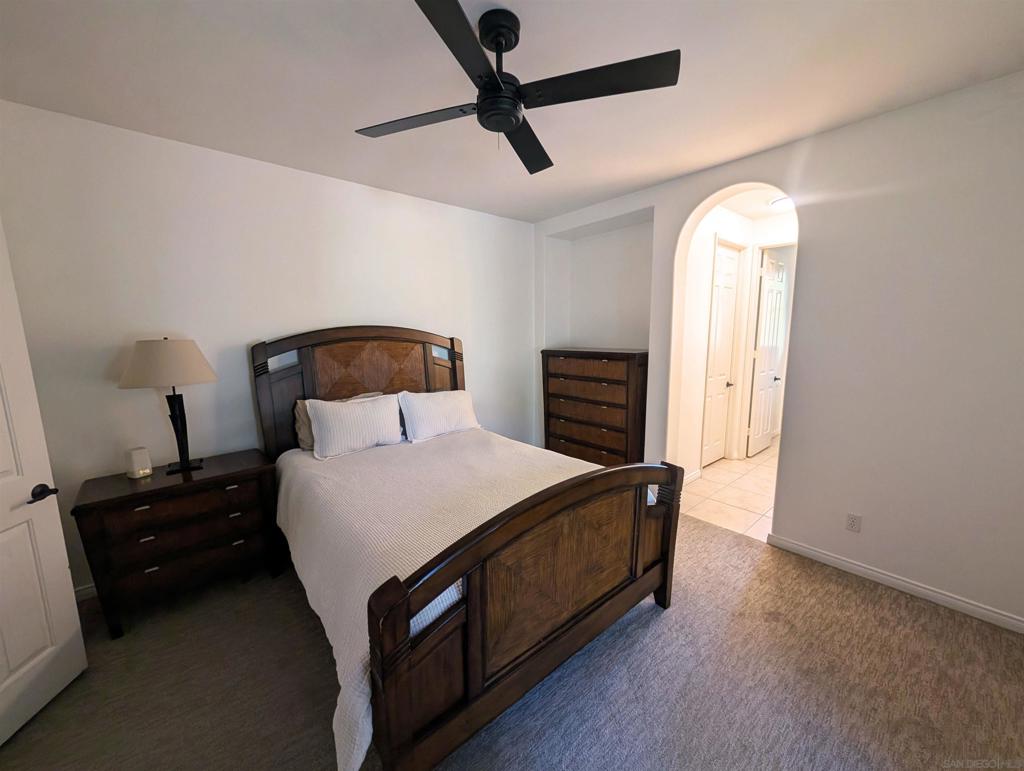 MLS #250040472SD image #32