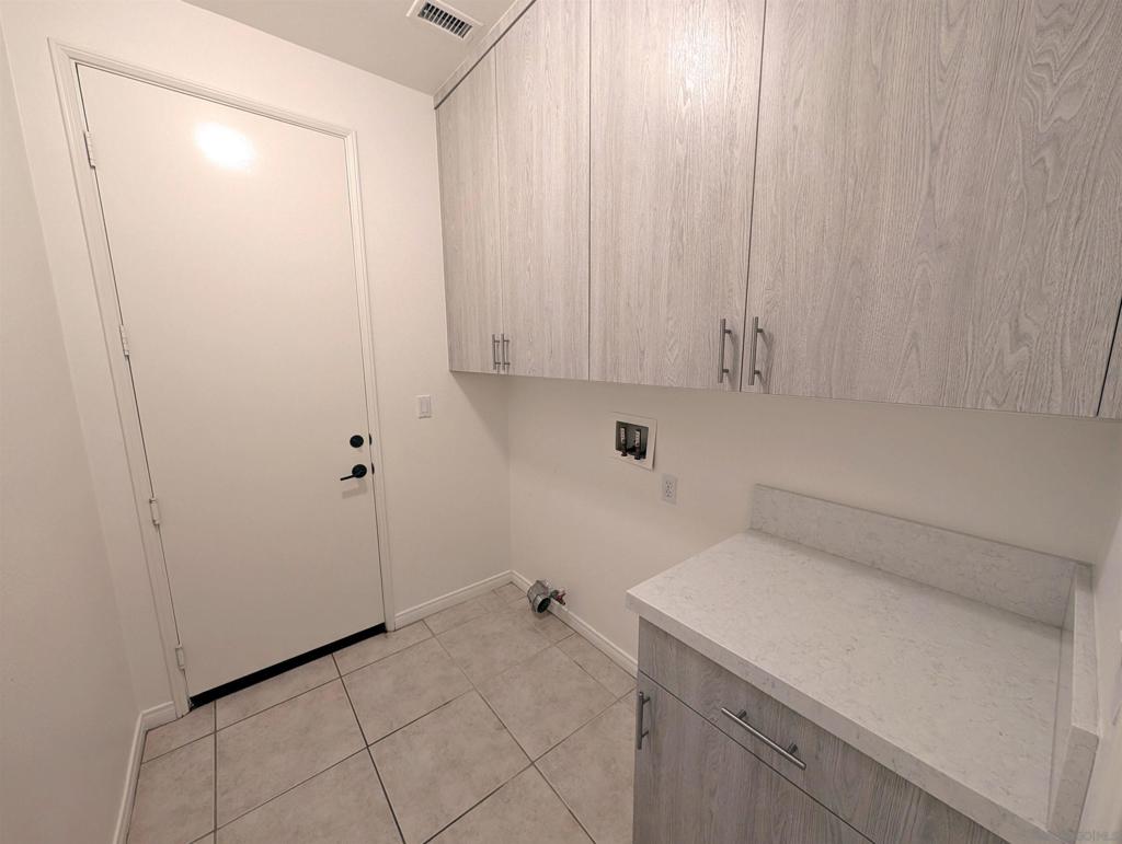 MLS #250040472SD image #37