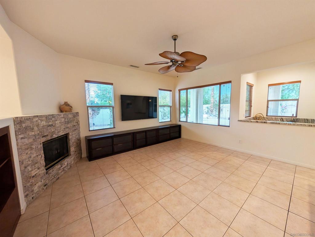 MLS #250040472SD image #6