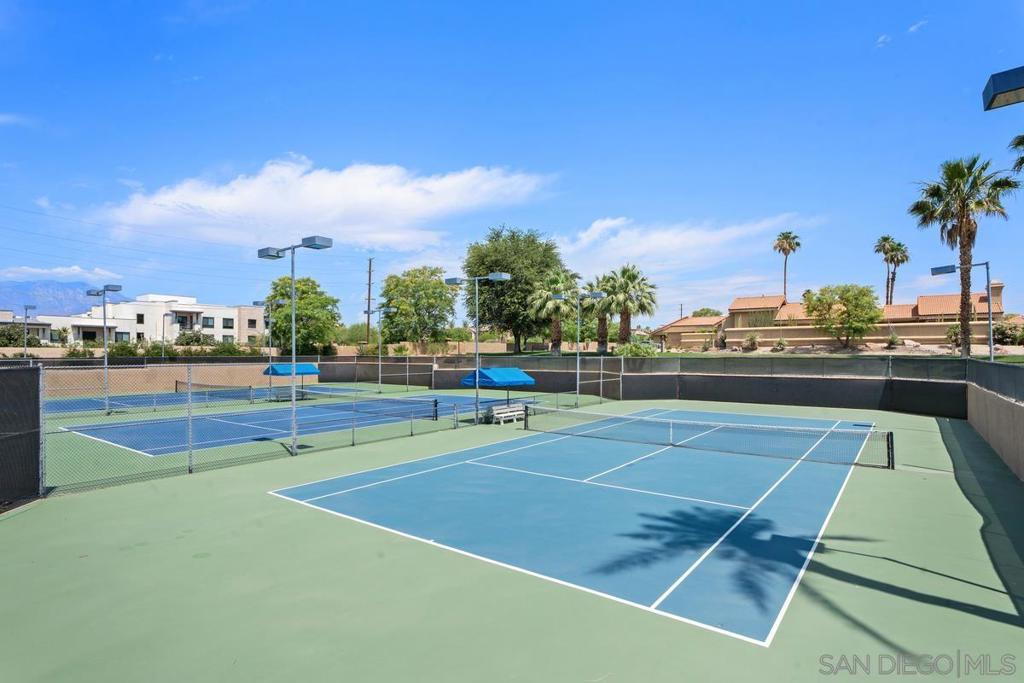 MLS #250040887SD image #27