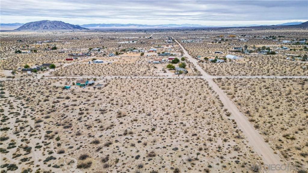 MLS #250041003SD image #11