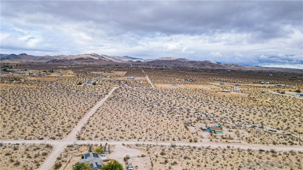 MLS #250041003SD image #14