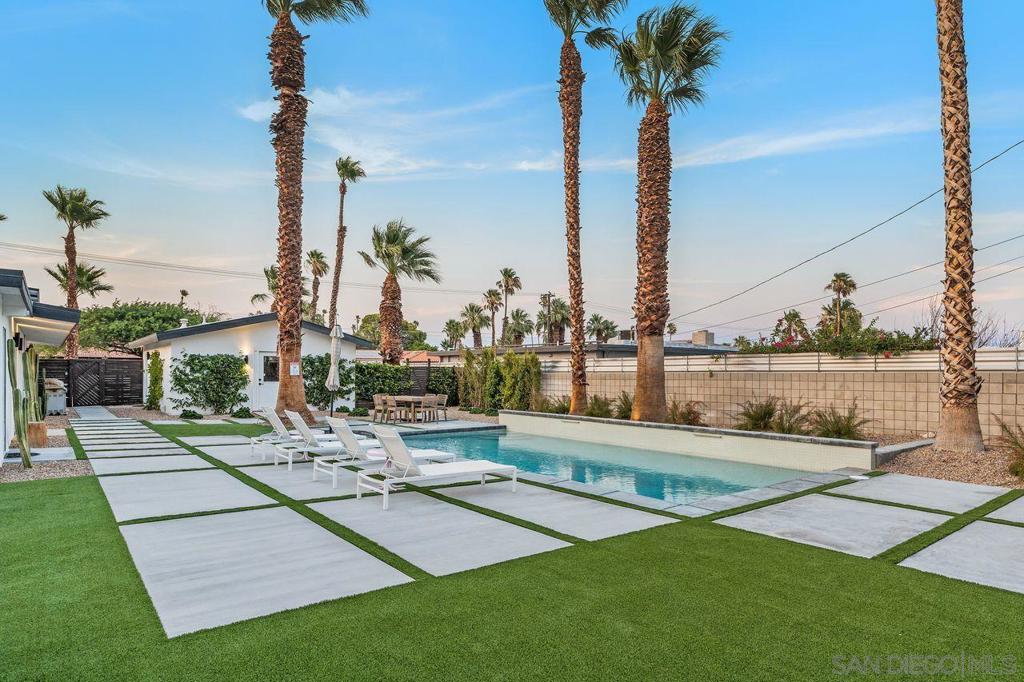 MLS #250041476SD image #34