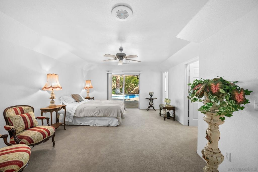 MLS #250042819SD image #14