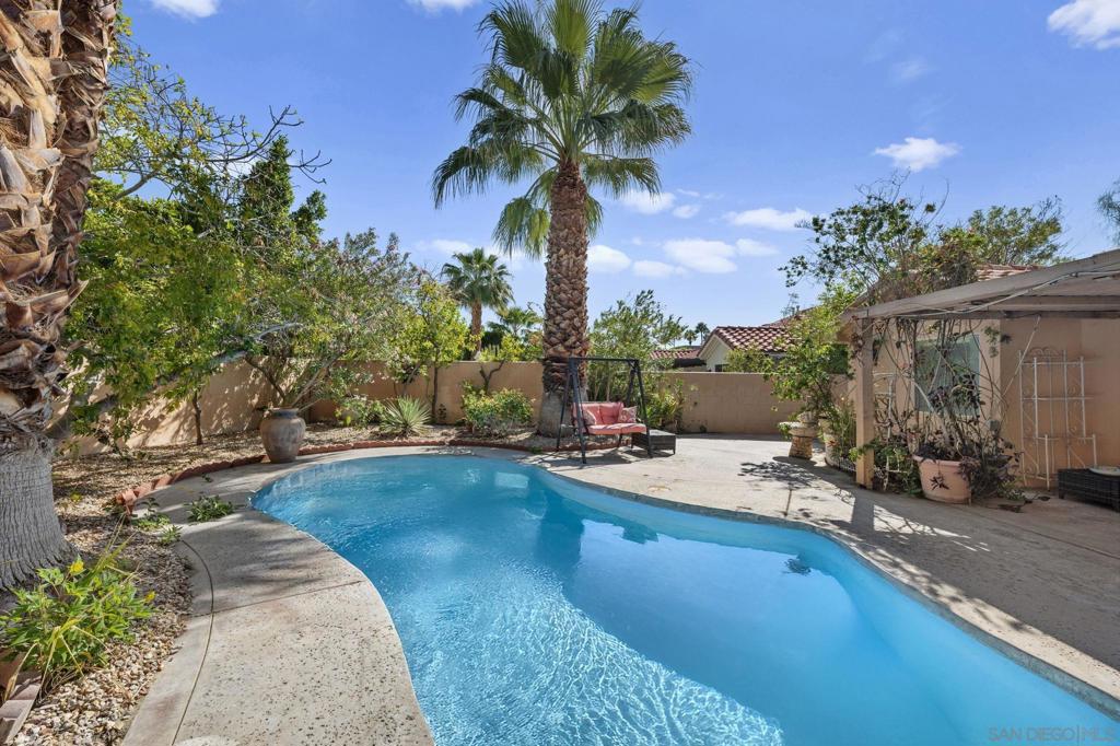 MLS #250042819SD image #29