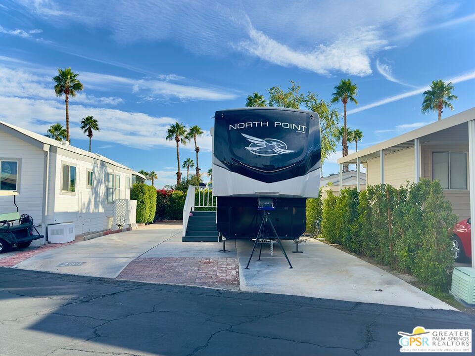 MLS #25496771PS image #2