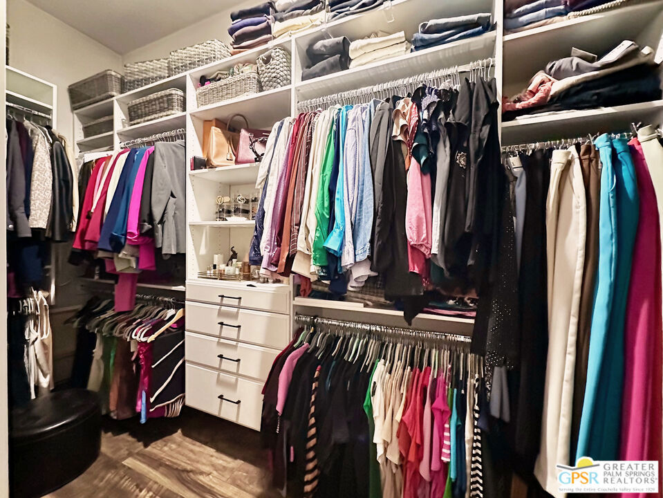 MLS #25497981PS image #24