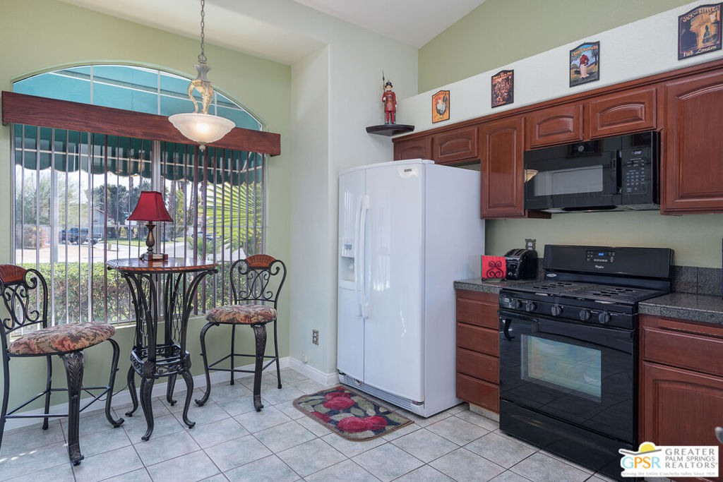 MLS #25500615PS image #8