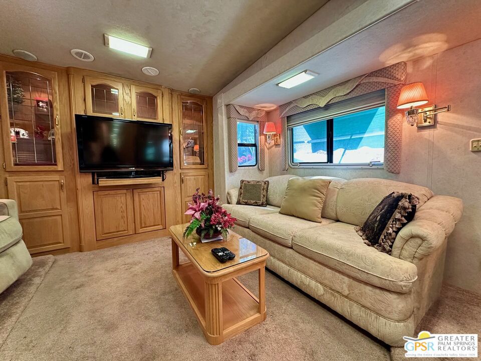 MLS #25501494PS image #10