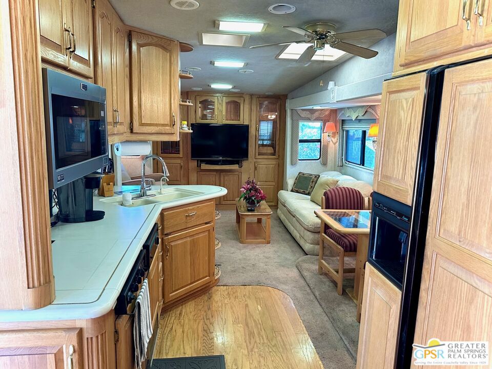 MLS #25501494PS image #20