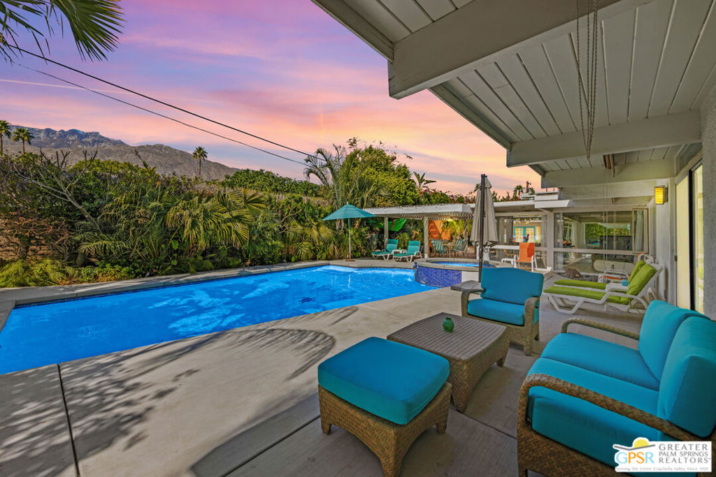 MLS #25502843PS image #1