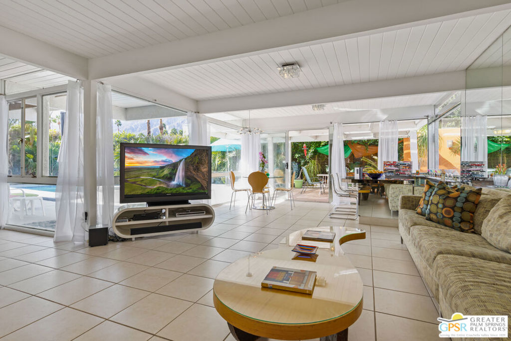 MLS #25502843PS image #10