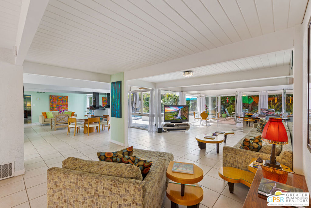 MLS #25502843PS image #21