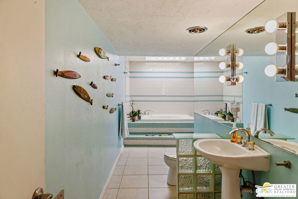 MLS #25502843PS image #40