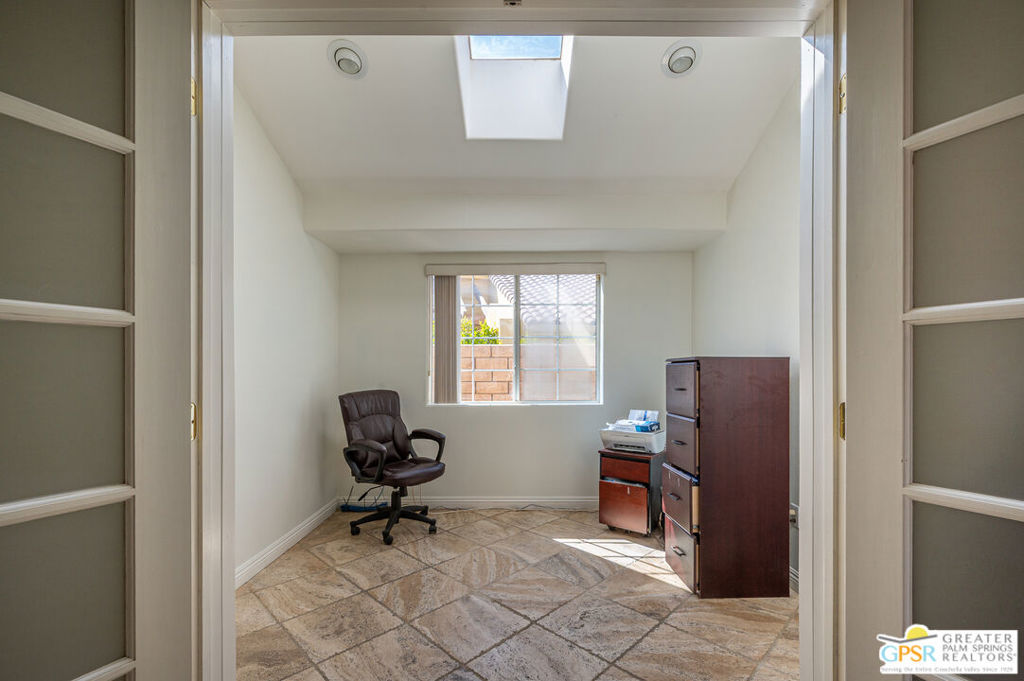 MLS #25503509PS image #25