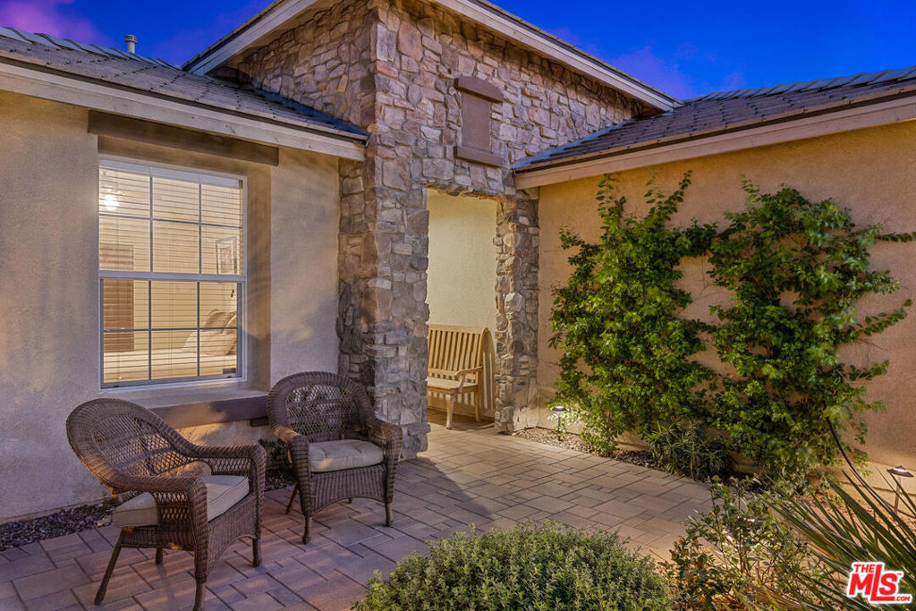 MLS #25518939 image #1