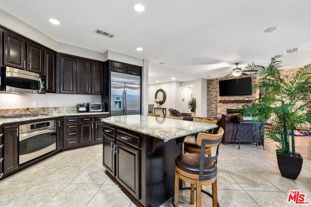 MLS #25518939 image #12