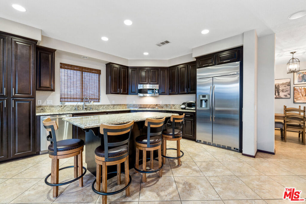 MLS #25518939 image #21