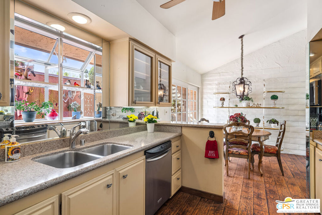 MLS #25520569PS image #12