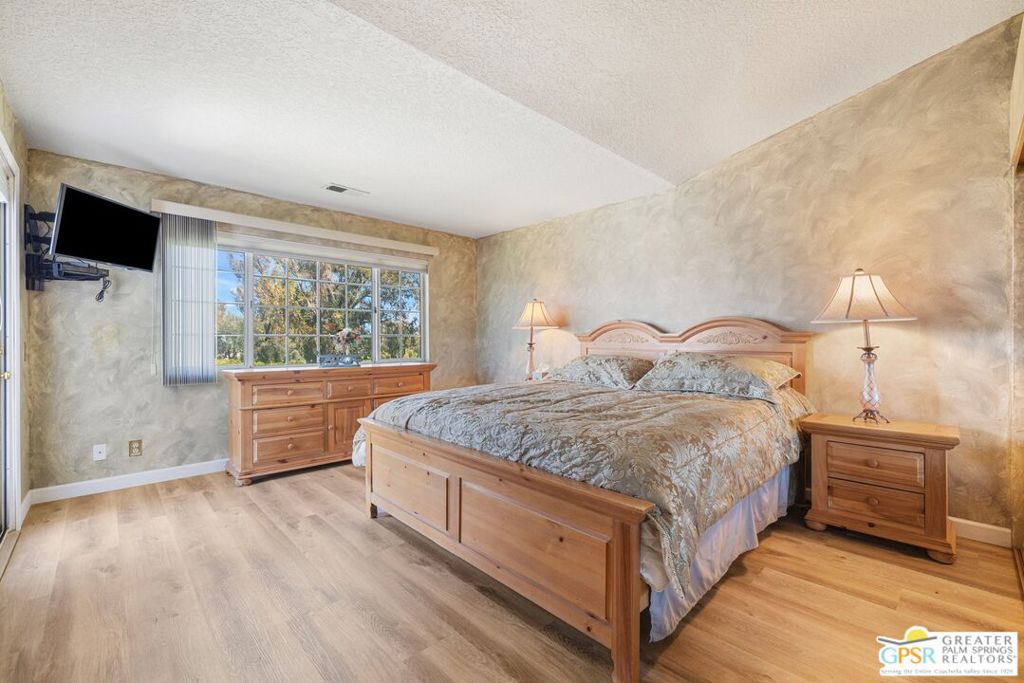 MLS #25521093PS image #17