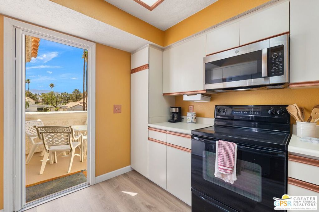 MLS #25521093PS image #8