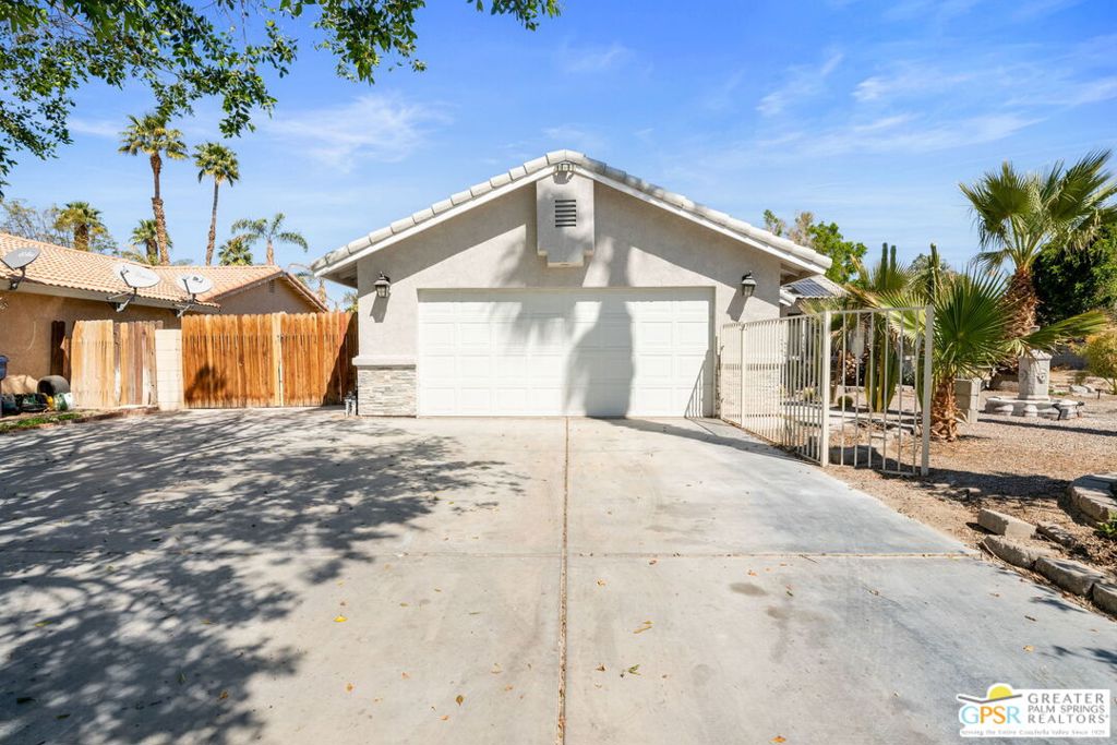 MLS #25521765PS image #2