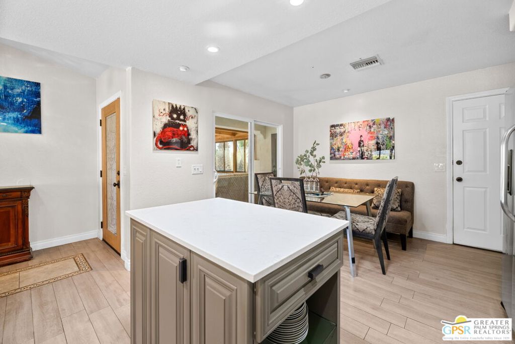 MLS #25521765PS image #8