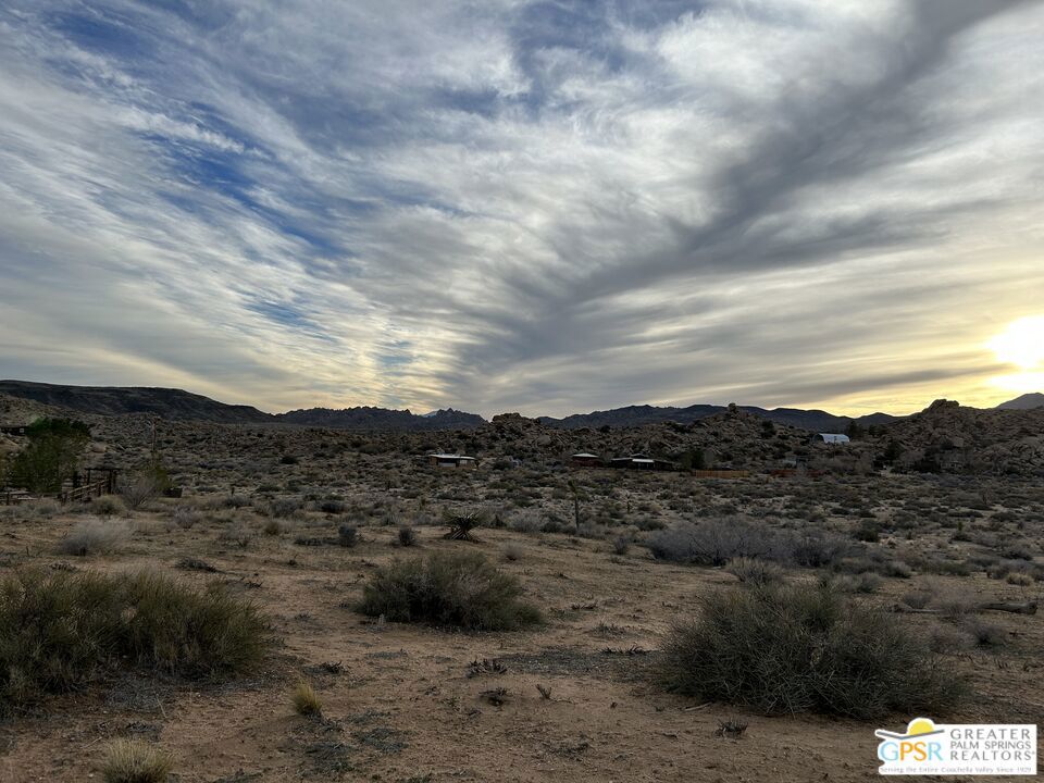 MLS #25522435PS image #2