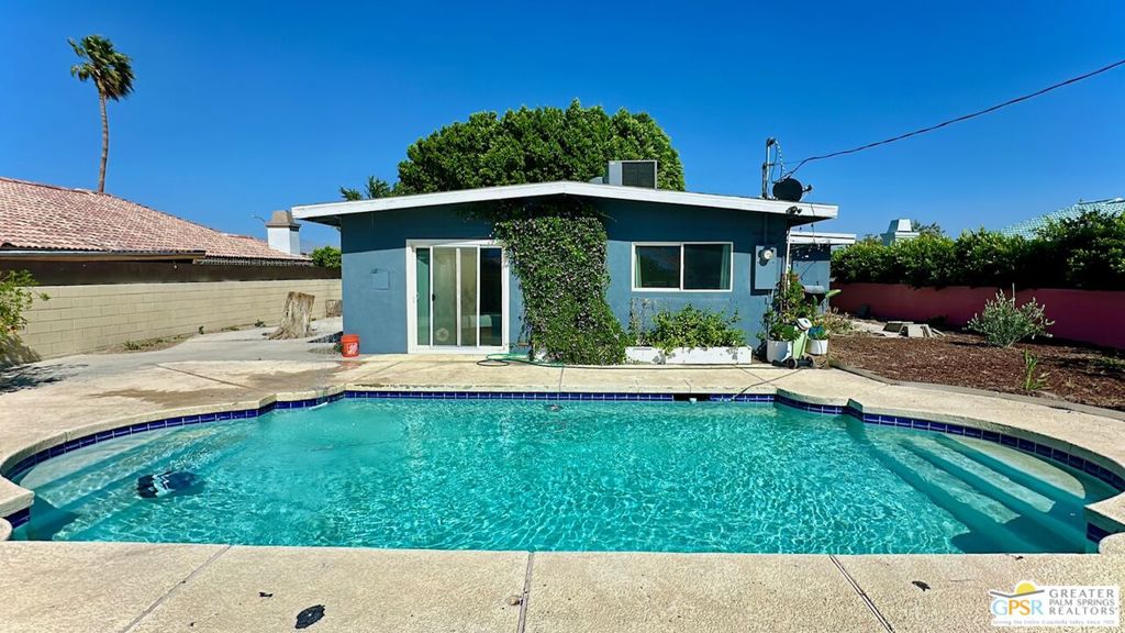 MLS #25527013PS image #2