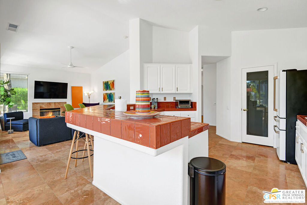 MLS #25527497PS image #17