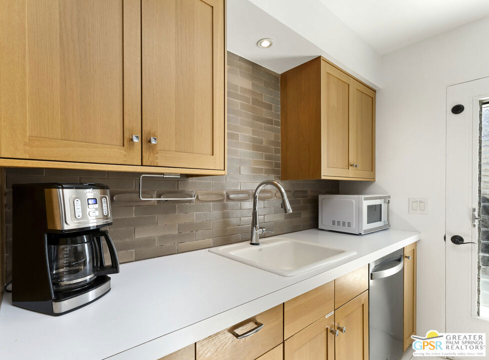 MLS #25527665PS image #16