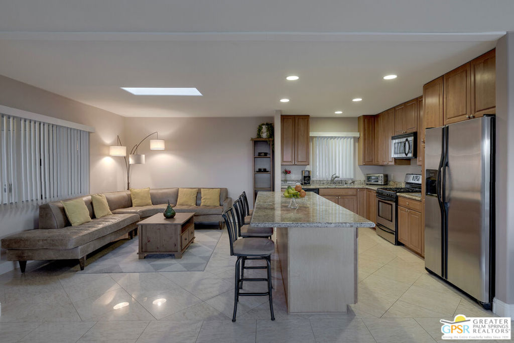 MLS #25530255PS image #4