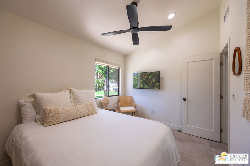 MLS #25531761PS image #8