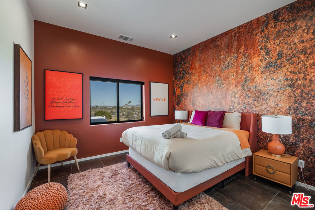 MLS #25533141 image #12