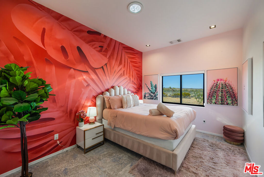 MLS #25533141 image #15